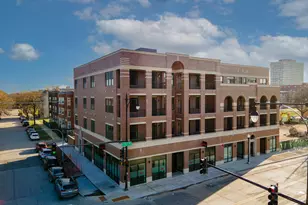 4706 S St Lawrence Ave, Chicago, IL 60615 - Photo 1