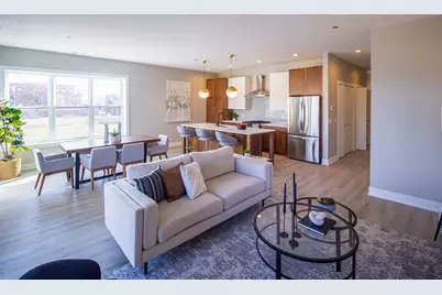 4706 S Saint Lawrence Avenue #2E, Chicago, IL 60615 - Photo 5