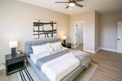 4706 S Saint Lawrence Avenue #2E, Chicago, IL 60615 - Photo 15