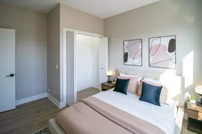 4706 S Saint Lawrence Avenue #2E, Chicago, IL 60615 - Photo 7