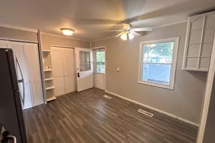 826 S Main St, Lombard, IL 60148 - Photo 5