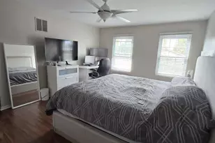 216 Whitewood Dr, Streamwood, IL 60107 - Photo 9