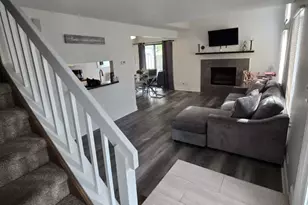 216 Whitewood Dr, Streamwood, IL 60107 - Photo 3