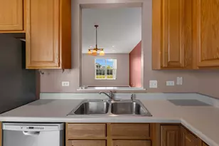 5320 Cobblers Crossing, McHenry, IL 60050 - Photo 5