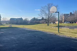 4301 W Shamrock Ln, McHenry, IL 60050 - Photo 17