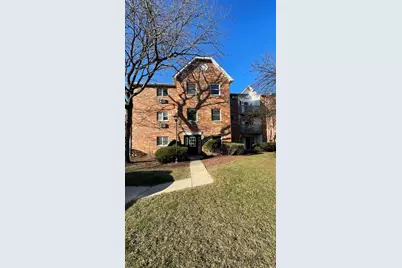 4301 W Shamrock Lane #2D, McHenry, IL 60050 - Photo 1
