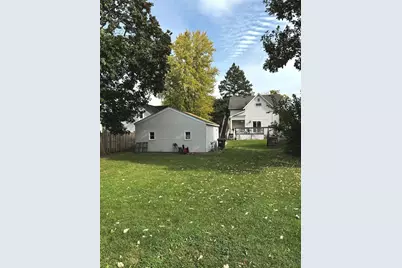 40 S Walkup Avenue, Crystal Lake, IL 60014 - Photo 7