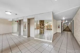 16 E Old Willow Rd, Prospect Heights, IL 60070 - Photo 29