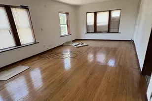 391 E Kensington Ave, Chicago, IL 60628 - Photo 11