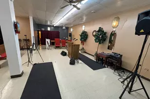 391 E Kensington Ave, Chicago, IL 60628 - Photo 3