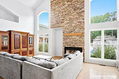 235 E Grand Avenue, Fox Lake, IL 60020 - Photo 11