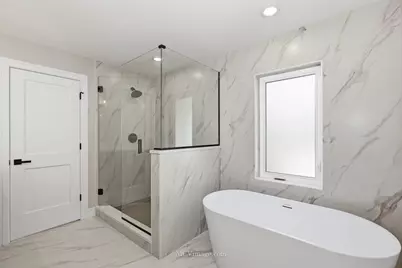 9322 S Trumbull Avenue, Evergreen Park, IL 60805 - Photo 11