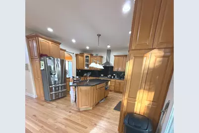 203 Ahmed Court, Glendale Heights, IL 60139 - Photo 9