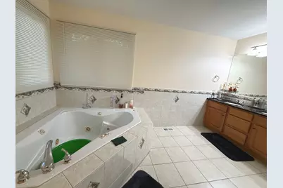 203 Ahmed Court, Glendale Heights, IL 60139 - Photo 25