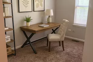 1256 N Split Oak Cir, Round Lake Beach, IL 60073 - Photo 7