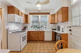 1104 Austin St, Evanston, IL 60202 - Photo 23