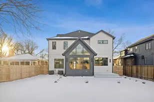 147 N Myrtle Ave, Elmhurst, IL 60126 - Photo 35