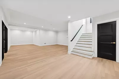 147 N Myrtle Avenue, Elmhurst, IL 60126 - Photo 31