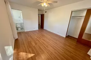 2723 W 98th St, Evergreen Park, IL 60805 - Photo 9