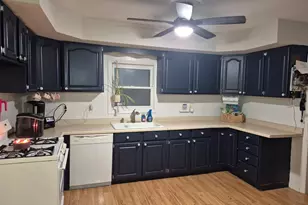 863 W Williams St, Kankakee, IL 60901 - Photo 7