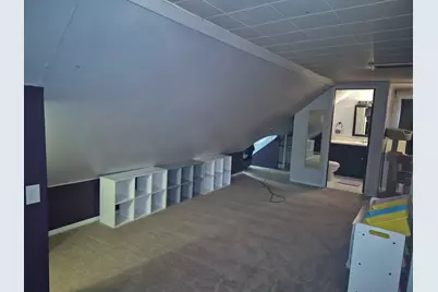 863 W Williams Street, Kankakee, IL 60901 - Photo 9