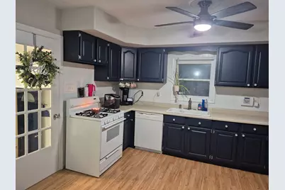 863 W Williams Street, Kankakee, IL 60901 - Photo 5