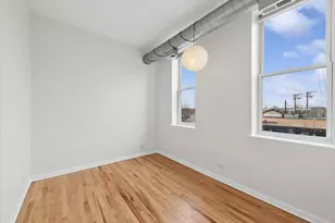 2356 N Elston Ave, Chicago, IL 60614 - Photo 17