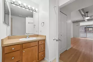 2356 N Elston Ave, Chicago, IL 60614 - Photo 13