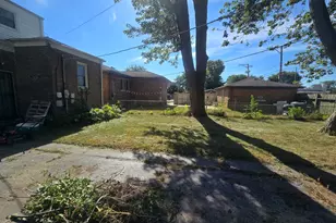 566 Hirsch Ave, Calumet City, IL 60409 - Photo 29