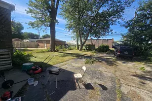 566 Hirsch Ave, Calumet City, IL 60409 - Photo 27