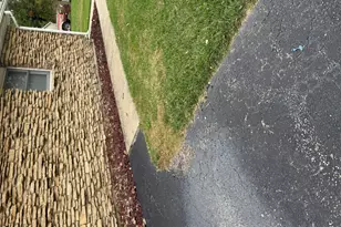 532 West St, Lockport, IL 60441 - Photo 3