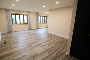 244 Thomas St, Park Forest, IL 60466 - Photo 3