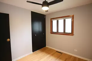 244 Thomas St, Park Forest, IL 60466 - Photo 9