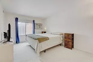 740 Saint Andrews Ln, Crystal Lake, IL 60014 - Photo 13