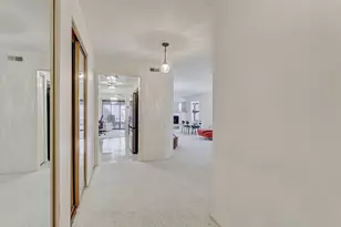 740 Saint Andrews Ln, Crystal Lake, IL 60014 - Photo 3