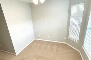 21253 Legion Lake Ct, Crest Hill, IL 60403 - Photo 7