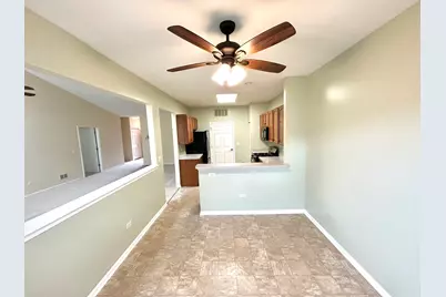 21253 Legion Lake Court, Crest Hill, IL 60403 - Photo 13