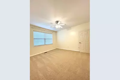 21253 Legion Lake Court, Crest Hill, IL 60403 - Photo 9