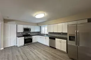 176 Craig Dr, Chicago Heights, IL 60411 - Photo 3