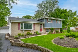 5S300 Tuthill Rd, Naperville, IL 60563 - Photo 1