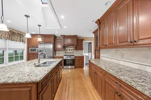 5S300 Tuthill Rd, Naperville, IL 60563 - Photo 5
