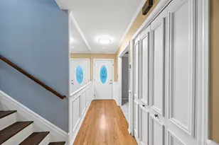 5S300 Tuthill Rd, Naperville, IL 60563 - Photo 3