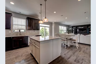 [Address not provided], Oswego, IL 60543 - Photo 7