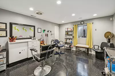 2306 Hanscom Court, Schaumburg, IL 60193 - Photo 13