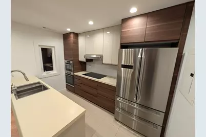 8735 W Catherine Avenue #8, Chicago, IL 60656 - Photo 25