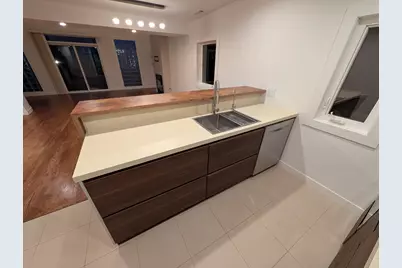 8735 W Catherine Avenue #8, Chicago, IL 60656 - Photo 27