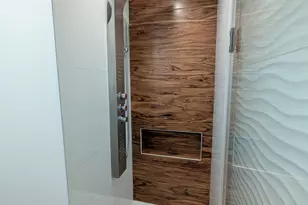 8735 W Catherine Ave, Chicago, IL 60656 - Photo 37