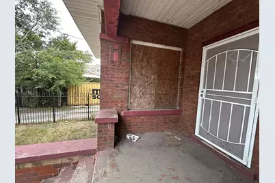 7450 S Colfax Avenue, Chicago, IL 60649 - Photo 3