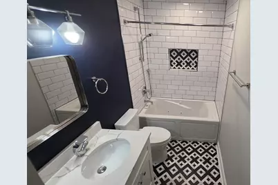 6800 N California Avenue #2M, Chicago, IL 60645 - Photo 11