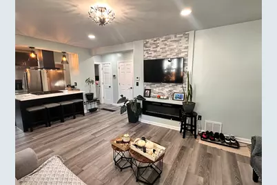 131 N Kendall Street, Aurora, IL 60505 - Photo 5